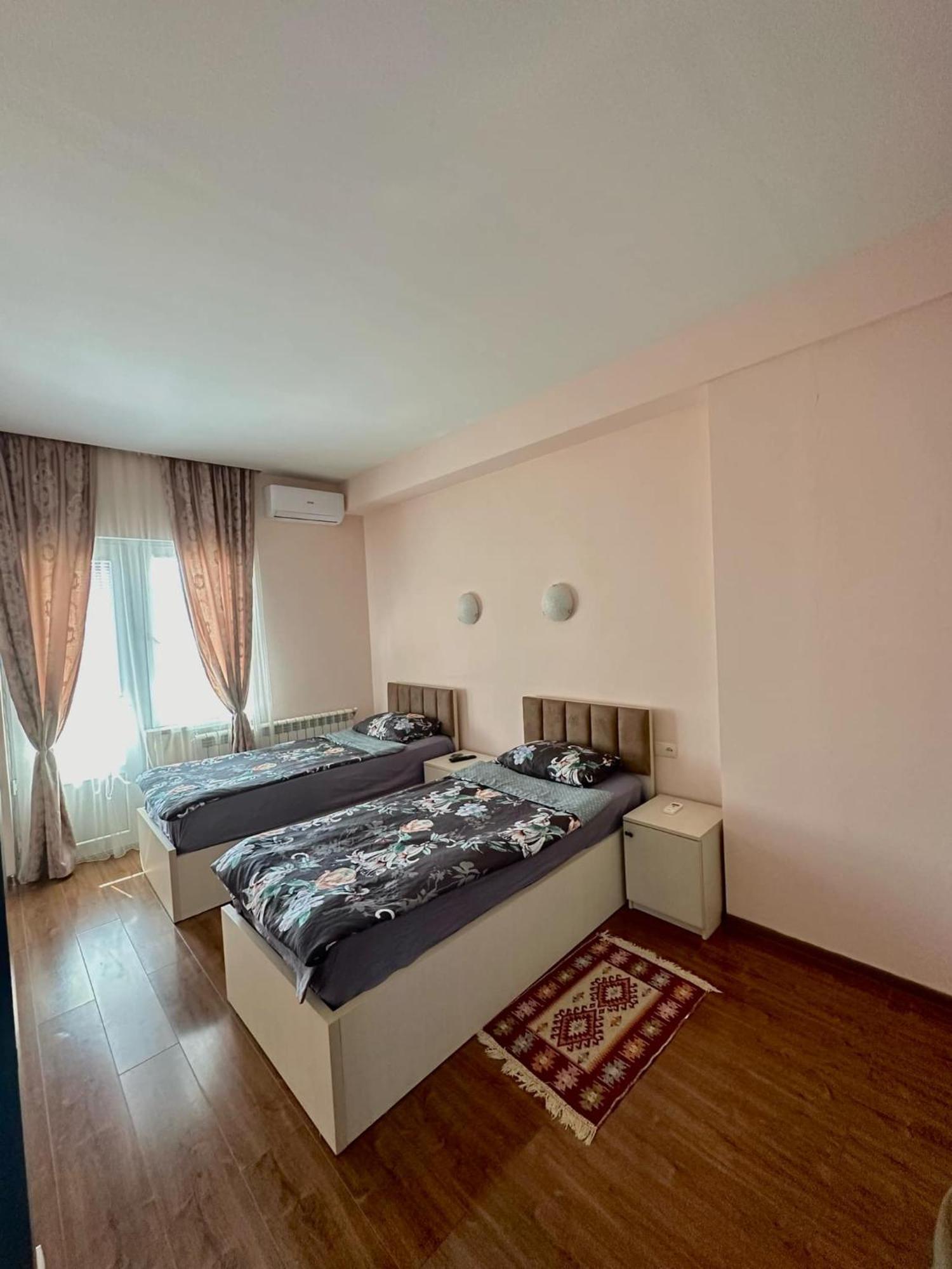 Cozy & Sweet Home Tbilisi Exterior photo